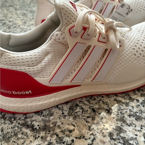Adidas Ultraboost White with Red Accents - Picture 2 of 5